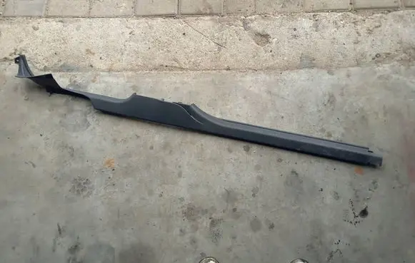 Audi A4 S4 B5 8D Front sill trim cover 8D0853905