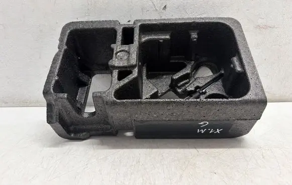 BMW X1 F48 F49 Tool box 6877570