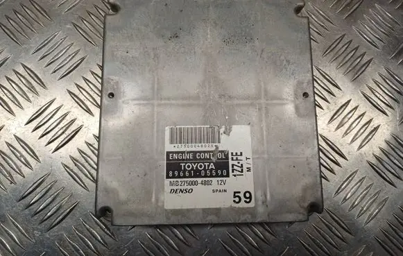 Toyota Avensis T250 Engine control unit/module 8966105590