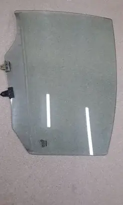 Nissan Primera Rear door window glass E643R00049