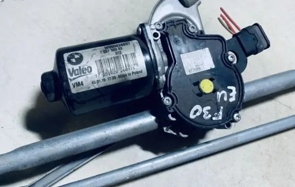 BMW 3 F30 F35 F31 Wiper motor 726750303 w000026097