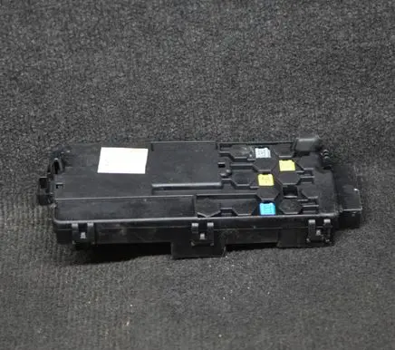 Mercedes-Benz E W211 Fuse box set A2115452601