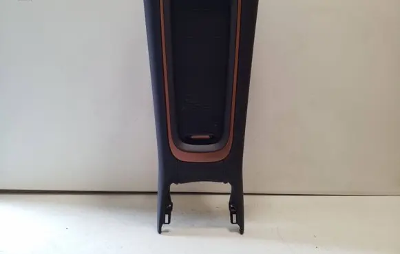Cupra Born Center console 10E863475