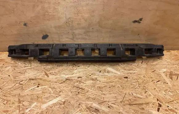 Front bumper foam support bar