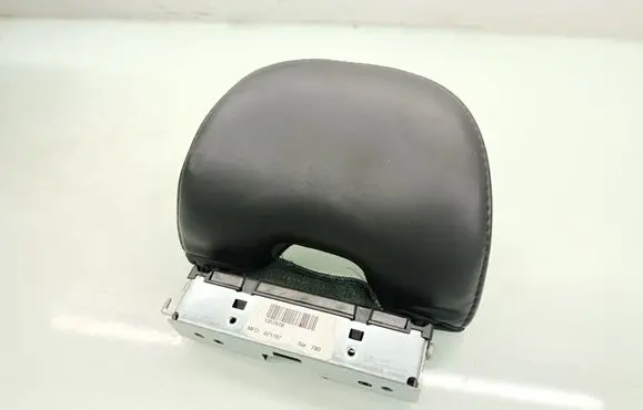 Volvo V70 Rear seat headrest 1357618