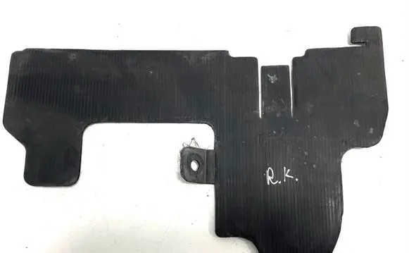 Dodge Journey Intercooler air guide/duct channel P05058509AC 509AC