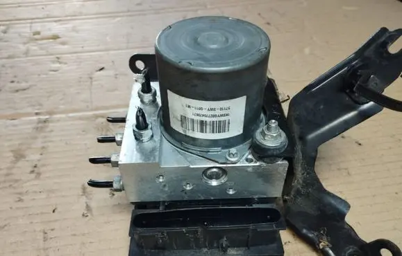 Honda CR-V ABS Pump 57110SWYG011M1