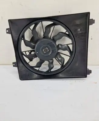 Hyundai Santa Fe Radiator cooling fan shroud