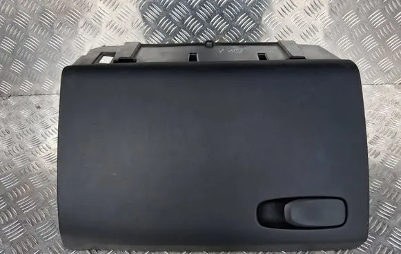 Volvo V40 Glove box 1284503