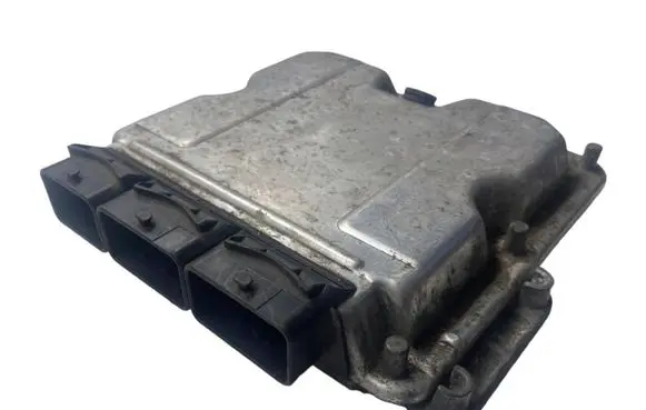 Renault Laguna II Engine control unit/module 8200095416 8200153946 0281010556