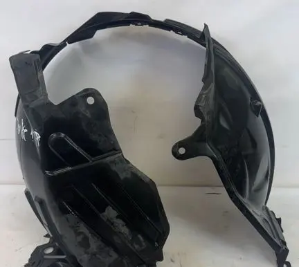 Nissan Juke I F15 Front arch 63842BA60A