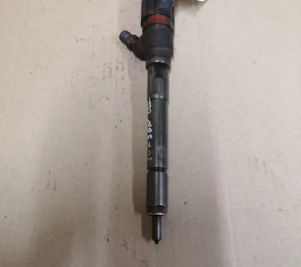 Hyundai Tucson JM Fuel injector 0445110258