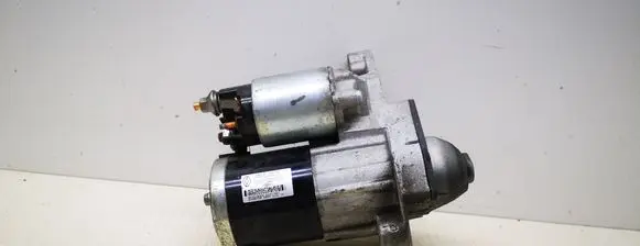 Renault Captur Starter motor 233000557R