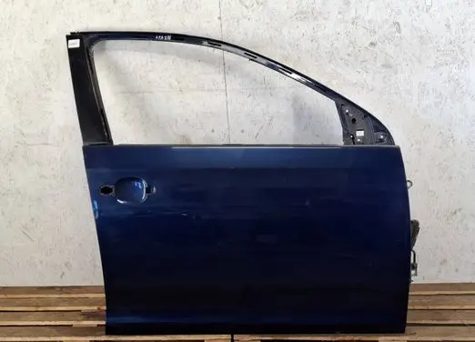 Volkswagen Golf VI Front door 1K5831312