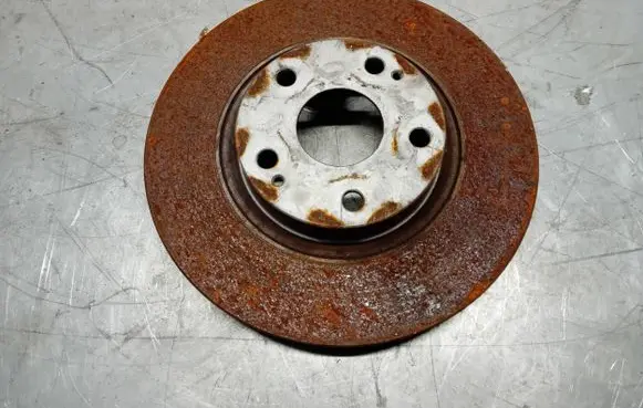 Toyota Corolla Verso AR10 Front brake disc