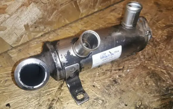 Toyota Aygo AB10 EGR valve cooler 9651902380 79989D 1652006