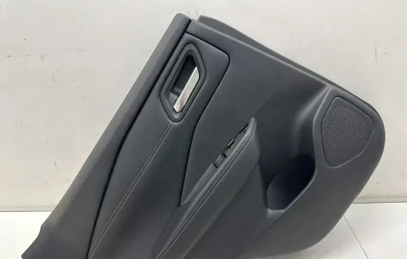 Nissan Qashqai J12 Rear door card panel trim 829776UAOO1