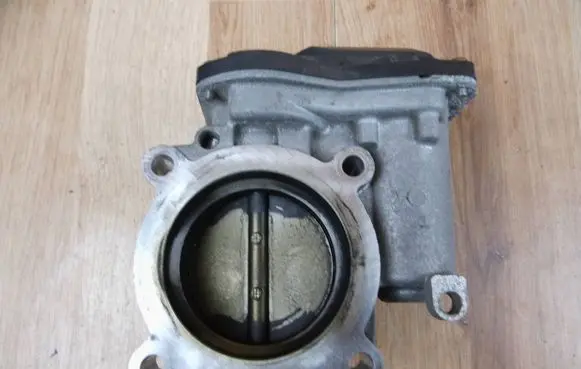 Mazda CX-5 II Throttle valve PE2713640