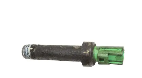 Land Rover Discovery 3 - LR3 Oil pressure sensor 