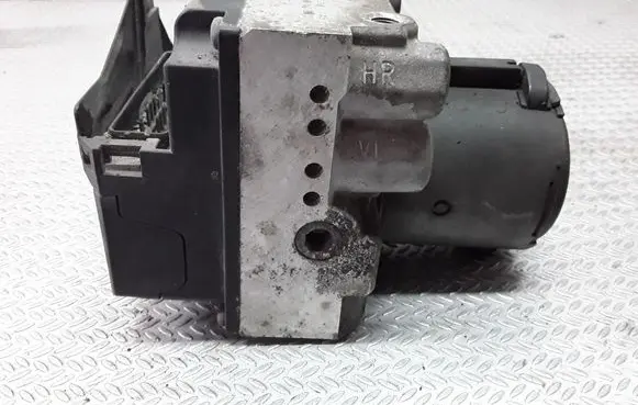 Audi A4 S4 B5 8D ABS Pump 8D0614111 0265214002