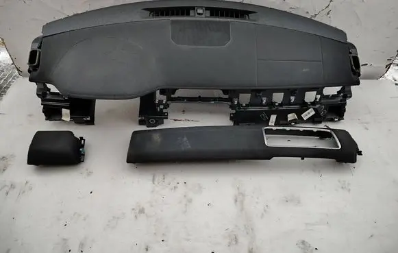 Land Rover Evoque I Dashboard 