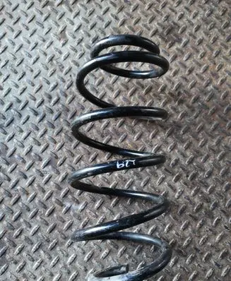 Skoda Yeti (5L) Front coil spring