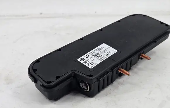 BMW 5 G60 G61 Seat airbag 5A04C67 654900900 SABHCD03