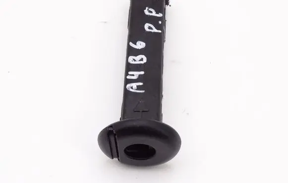 Audi A4 S4 B6 8E 8H Front seat headrest 8P0881920F