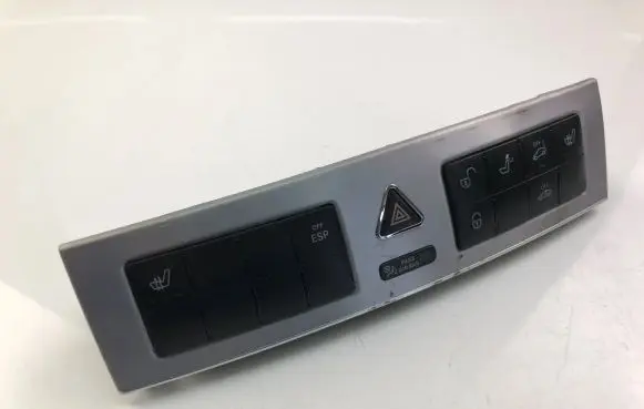 Mercedes-Benz C W203 Hazard light switch 2038702110