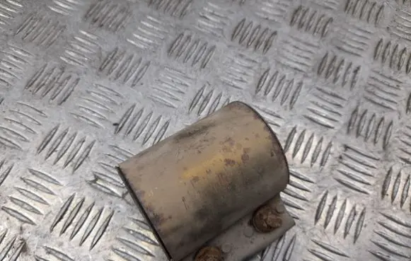 Porsche Macan (95B) Muffler pipe connector clamp 1K0253141AA