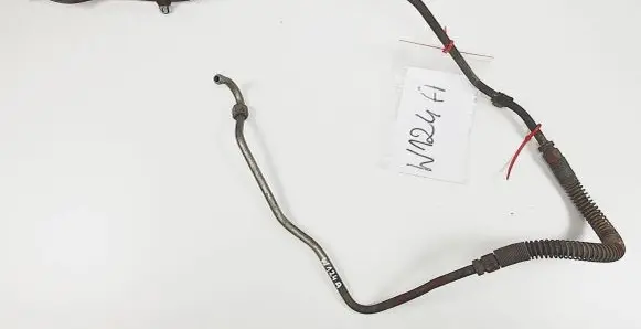 Mercedes-Benz E W124 Power steering hose/pipe/line