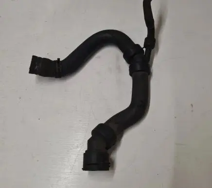 Audi A6 S6 C5 4B Engine coolant pipe/hose 4B0121101T 27112000 EZHH4