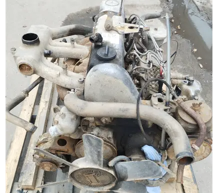 Mercedes-Benz 200 300 W123 Engine 617.912 617912 RW3502200MW15