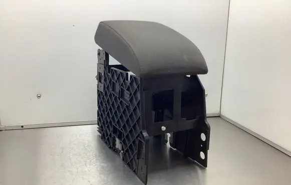 Volkswagen Touran I Armrest 500100941A