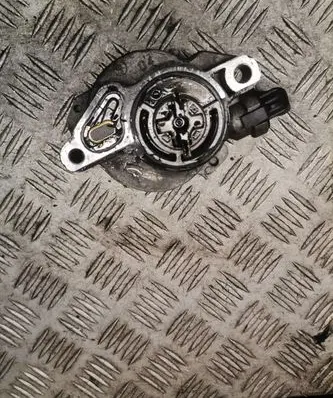Mini One - Cooper Coupe R56 Vacuum pump 02504a1512b
