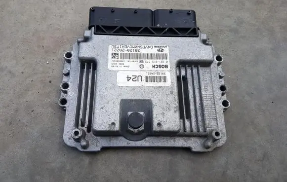 Hyundai i40 Engine control unit/module ECU 39120-2A221