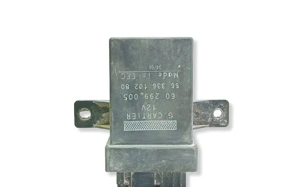 Peugeot 406 Coolant fan relay 9633610280 60299005