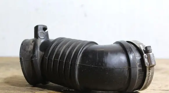 Subaru Forester SG Air intake hose/pipe A23FC04