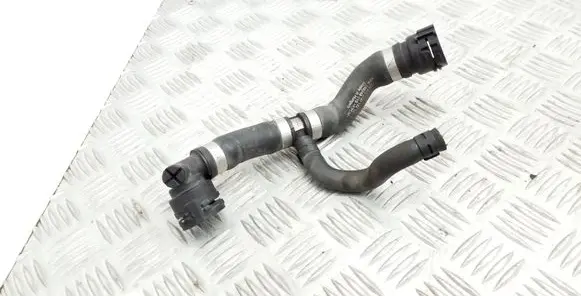 Volkswagen PASSAT B8 Engine coolant pipe/hose 3Q0122157R 4G0122293B 4G0122293CB