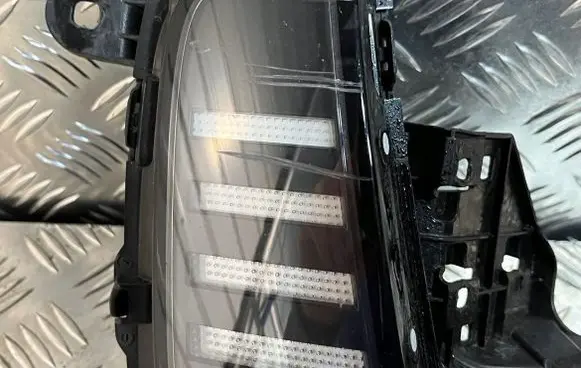 Audi Q7 4M LED Daytime headlight 4M094105505S