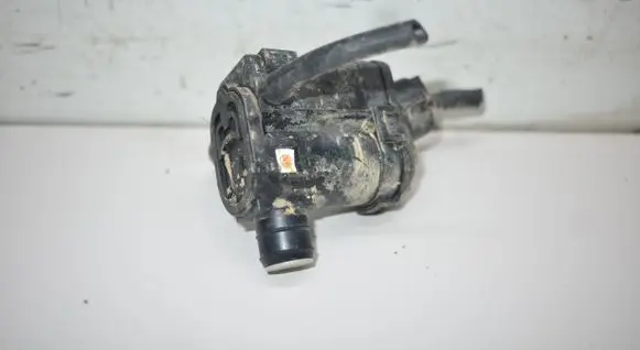 Windscreen/windshield washer pump