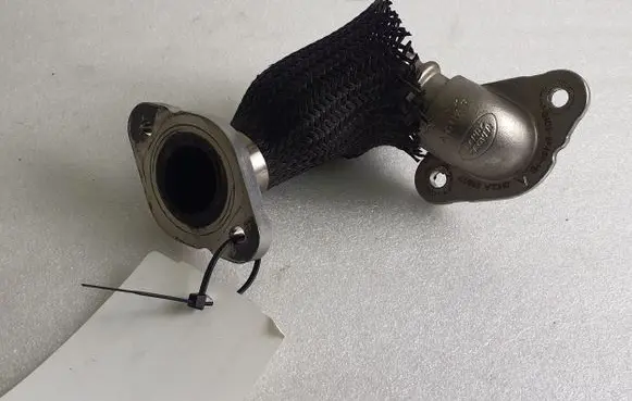 Jaguar E-Pace EGR valve line/pipe/hose G4D39F468HB 28517