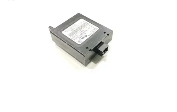 Volkswagen Eos Alarm control unit/module 1Q0951172A