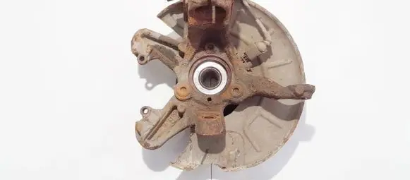 Skoda Octavia Mk2 (1Z) Front wheel hub