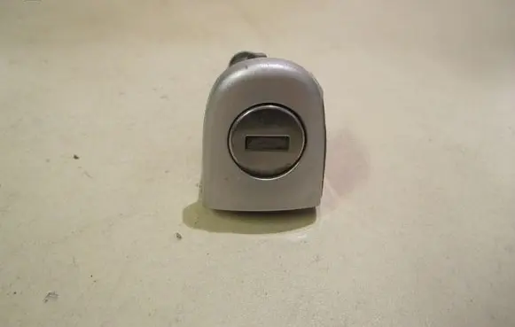 Skoda Roomster (5J) Front door lock (next to the handle) 5J0837167