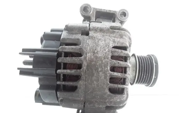 Mercedes-Benz C W204 Generator/alternator A0009063000