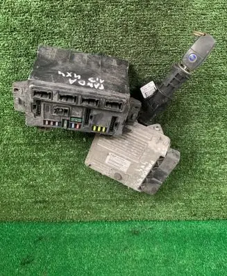Fiat Panda II Engine control unit/module 55180280 690X6C1H 7160004201