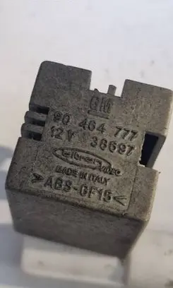 Opel Corsa B Other relay 90464777 38697 ABSCF15