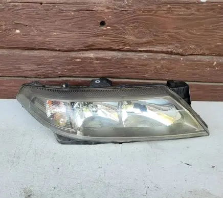 Renault Laguna II Headlight/headlamp 8200163324 89006907