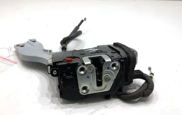KIA Sportage Rear door lock 814203U000